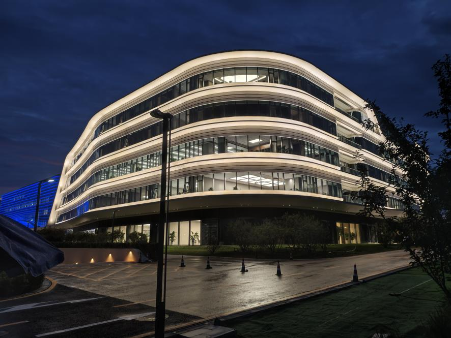 Wookitech携手阿里助力中国星网：智能工位管理的卓越实践